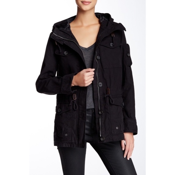NWT LEVI’S Hooded Military Jacket